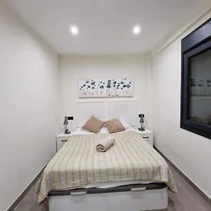 private-room-in-estepona-center.1costadelsol.com/
