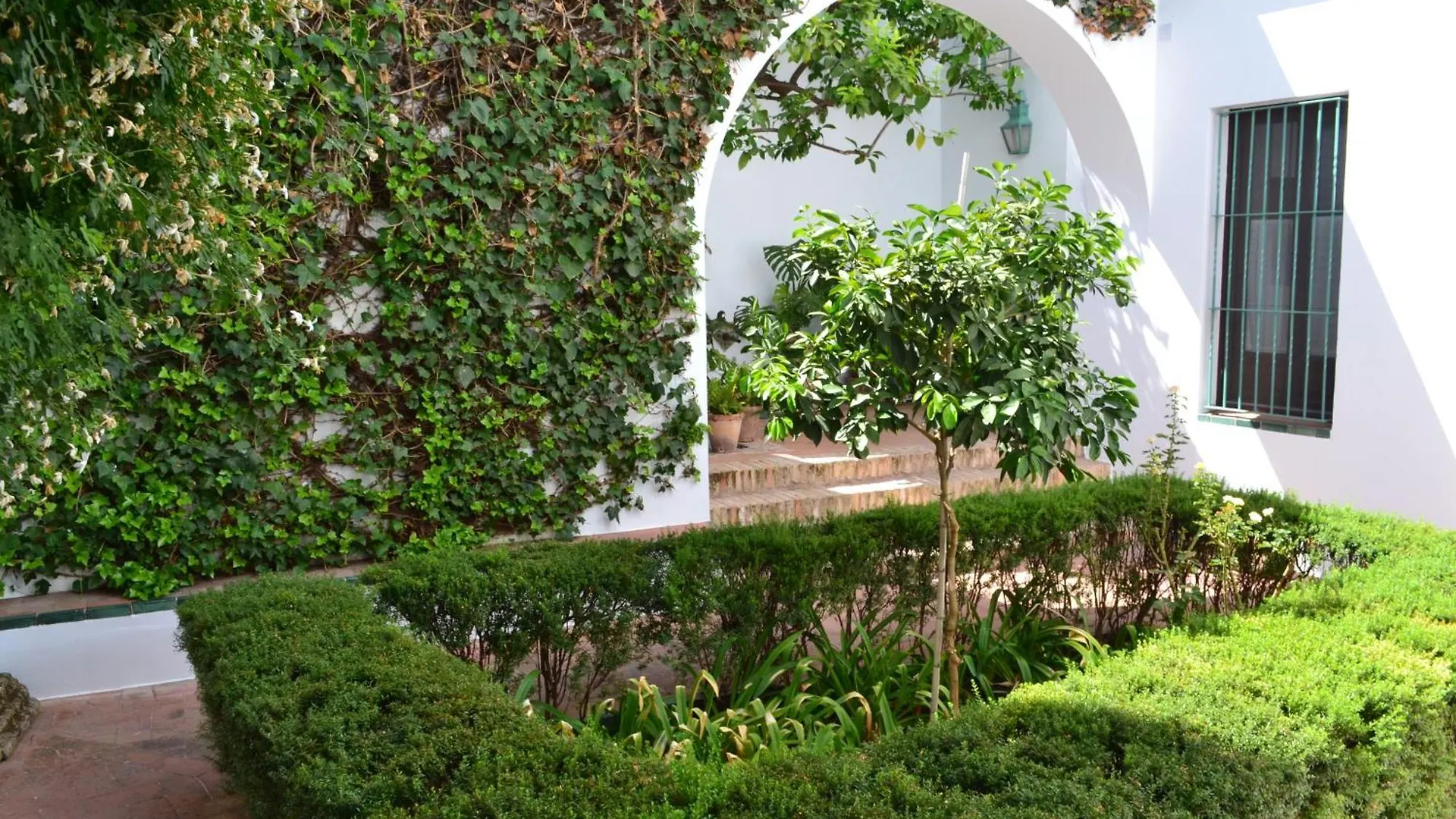 Sunshine Patio De La Hoguera Apartment Cordoba 0*,  Spain